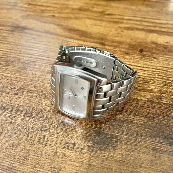 Kenneth Cole Watch Women Silver Tone Date Rectangle Dial New Battery 6” - Picture 2 of 4